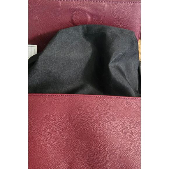 Loungefly Disney Snow White & The Seven Dwarfs Evil Queen Purse - Picture 6 of 12